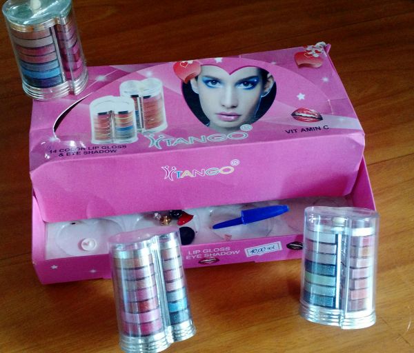 Torre de Sombras e Gloss Labial- Tango